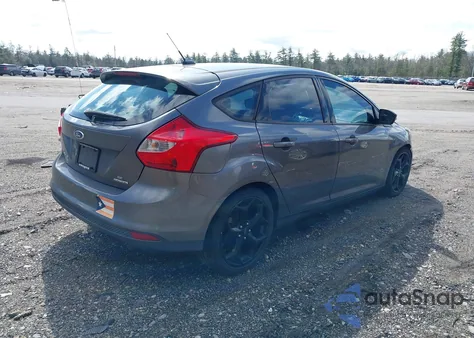 2014 Ford Focus Se из США, поврежденный, VIN 1FADP3K22EL314452
